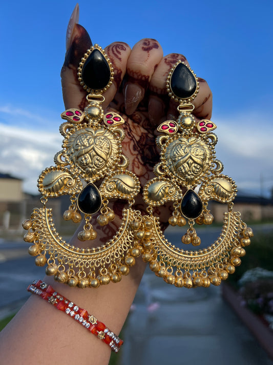 Tammana oversize earrings