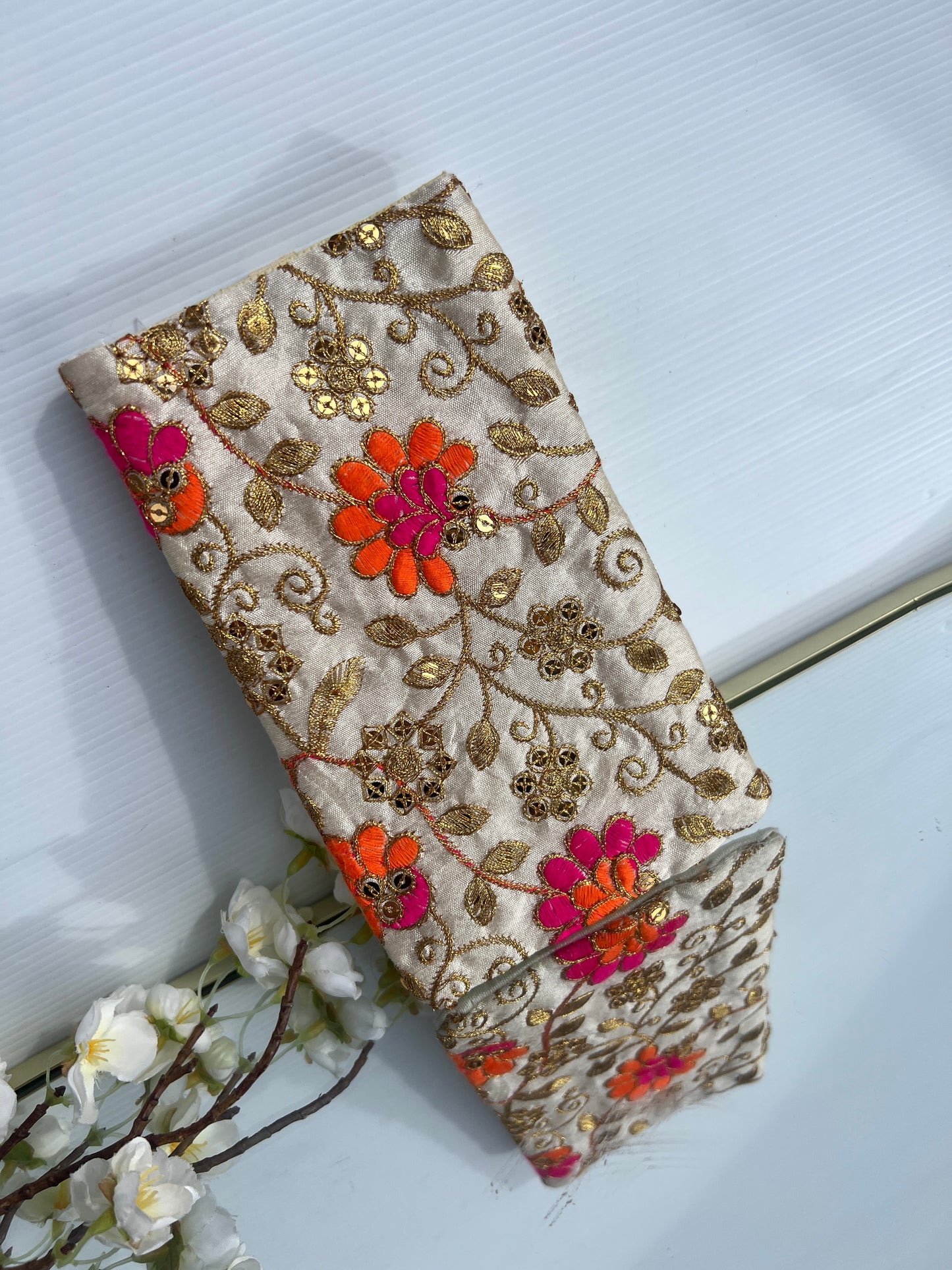 Batua bag