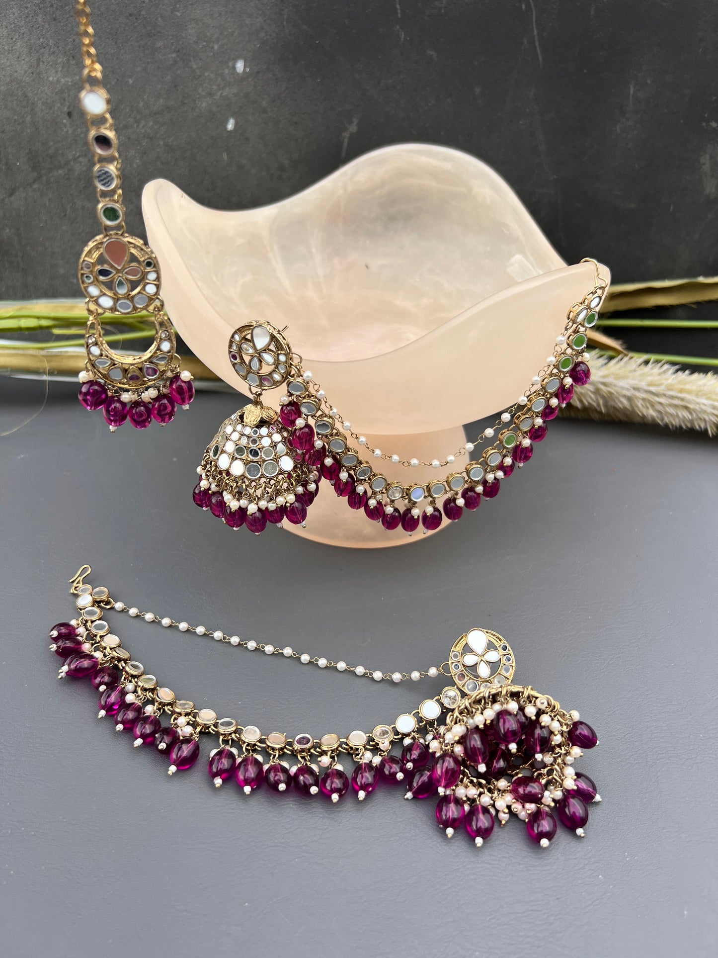Lailah jhumka tikka set