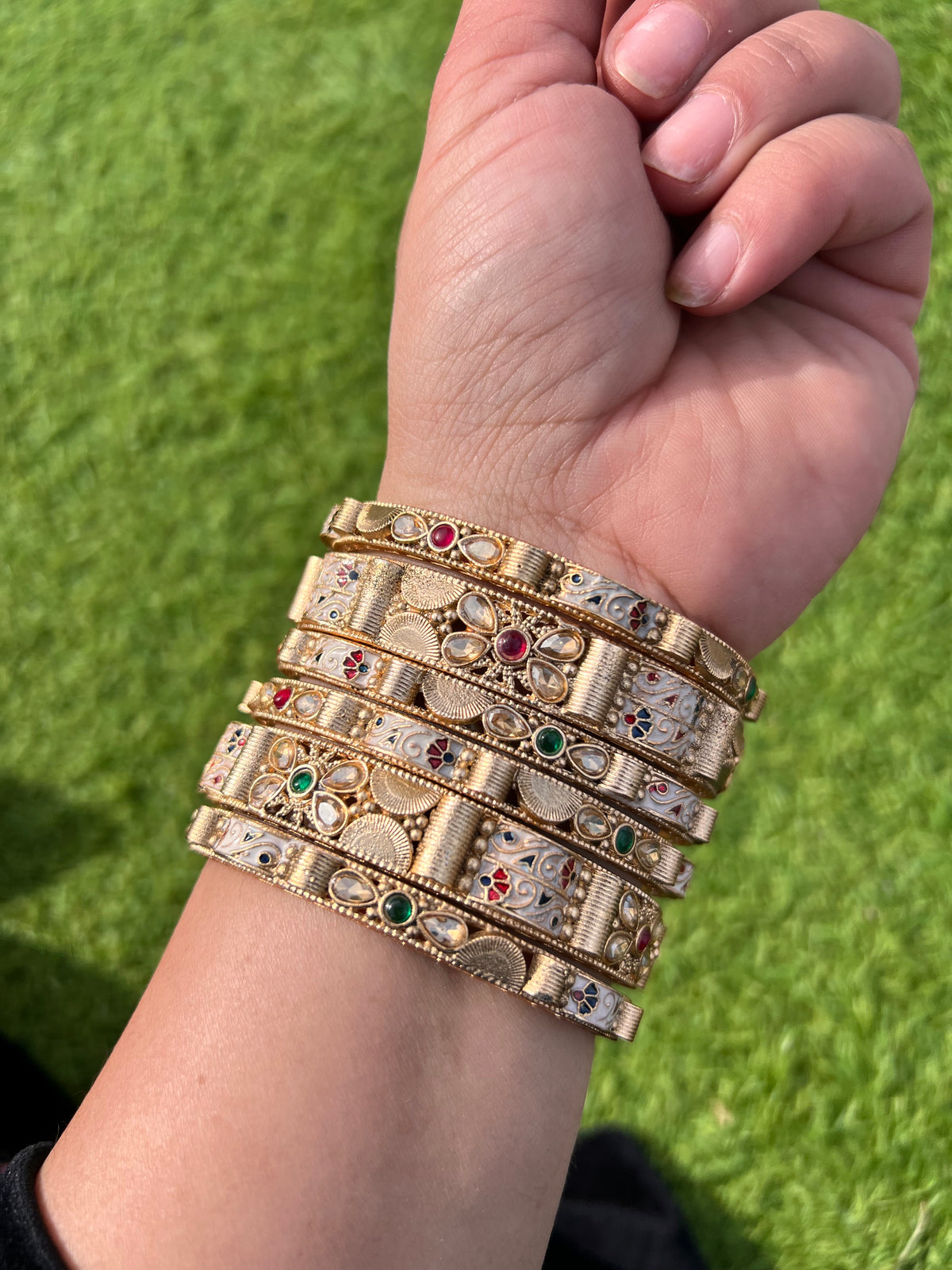 Mehreen gold plated bangles set