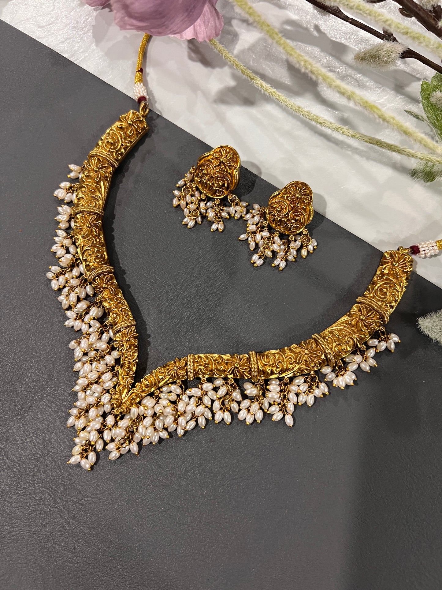 Shreya Necklace Set