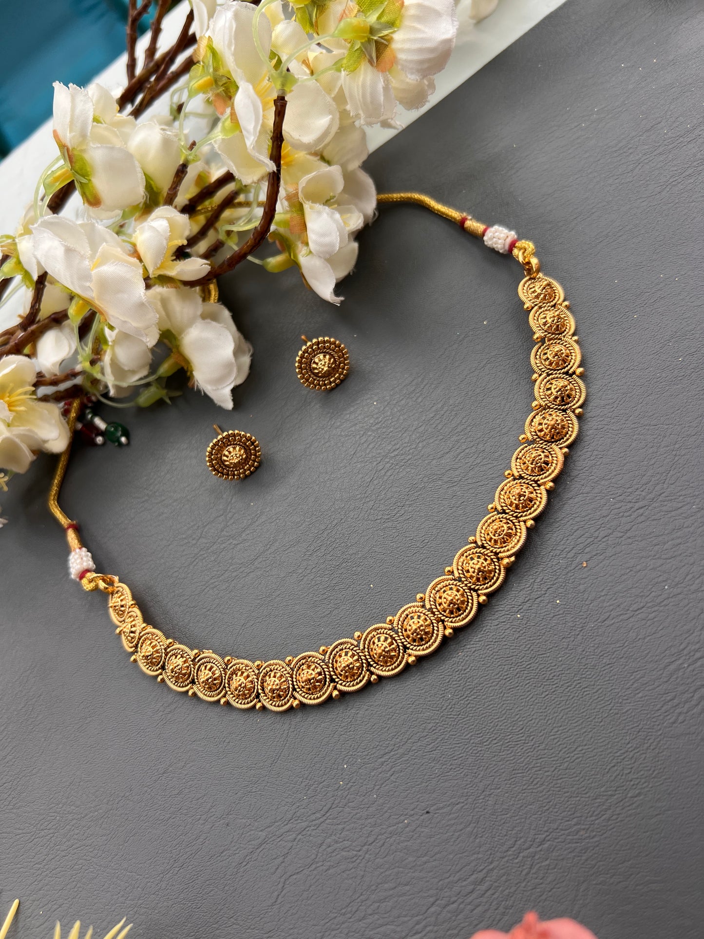 Hamya necklace set