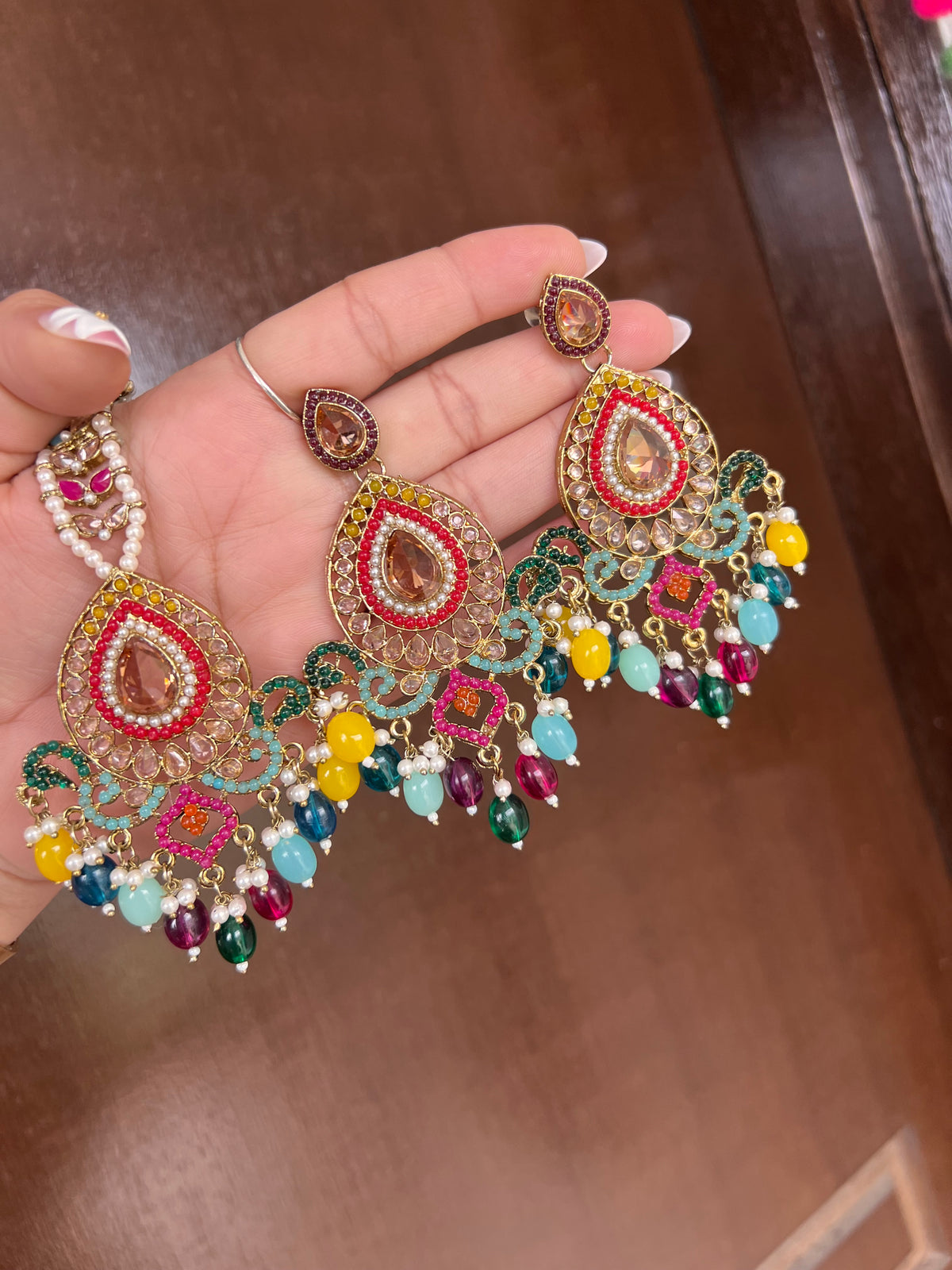 Safia Pakistani earrings tikka set