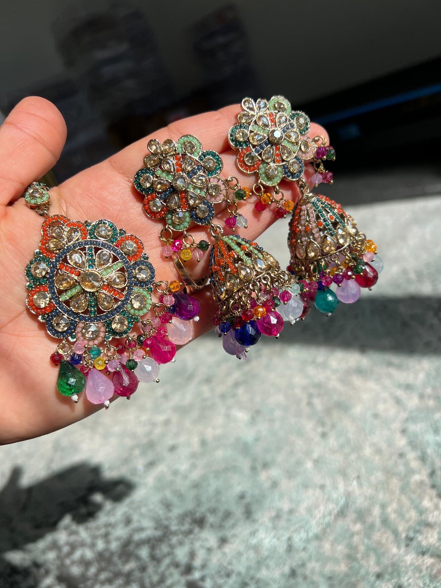 Pakistani jhumka & tikka set