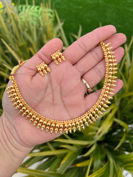 Rumi necklace set
