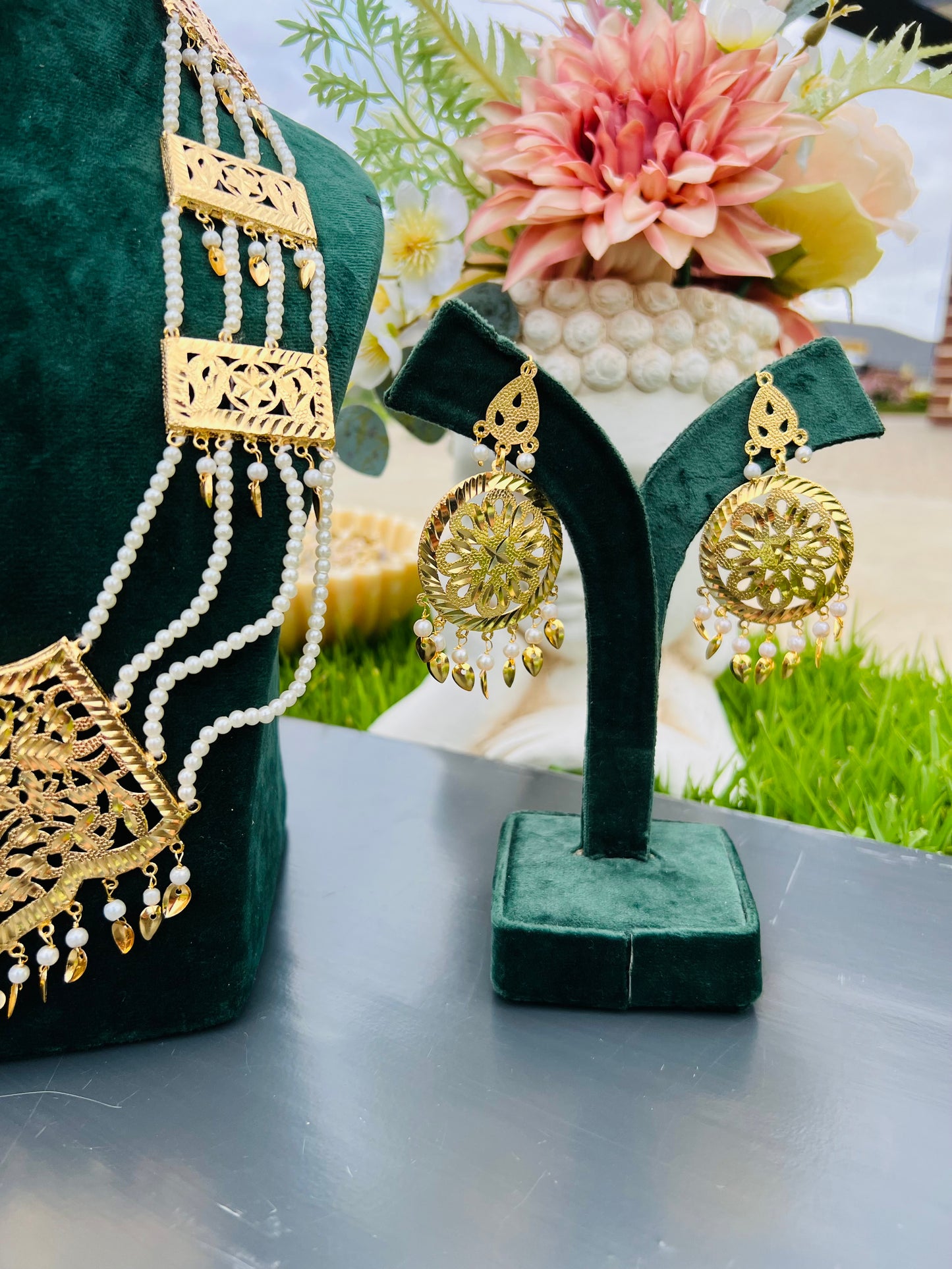 Jasmeen Raani haar