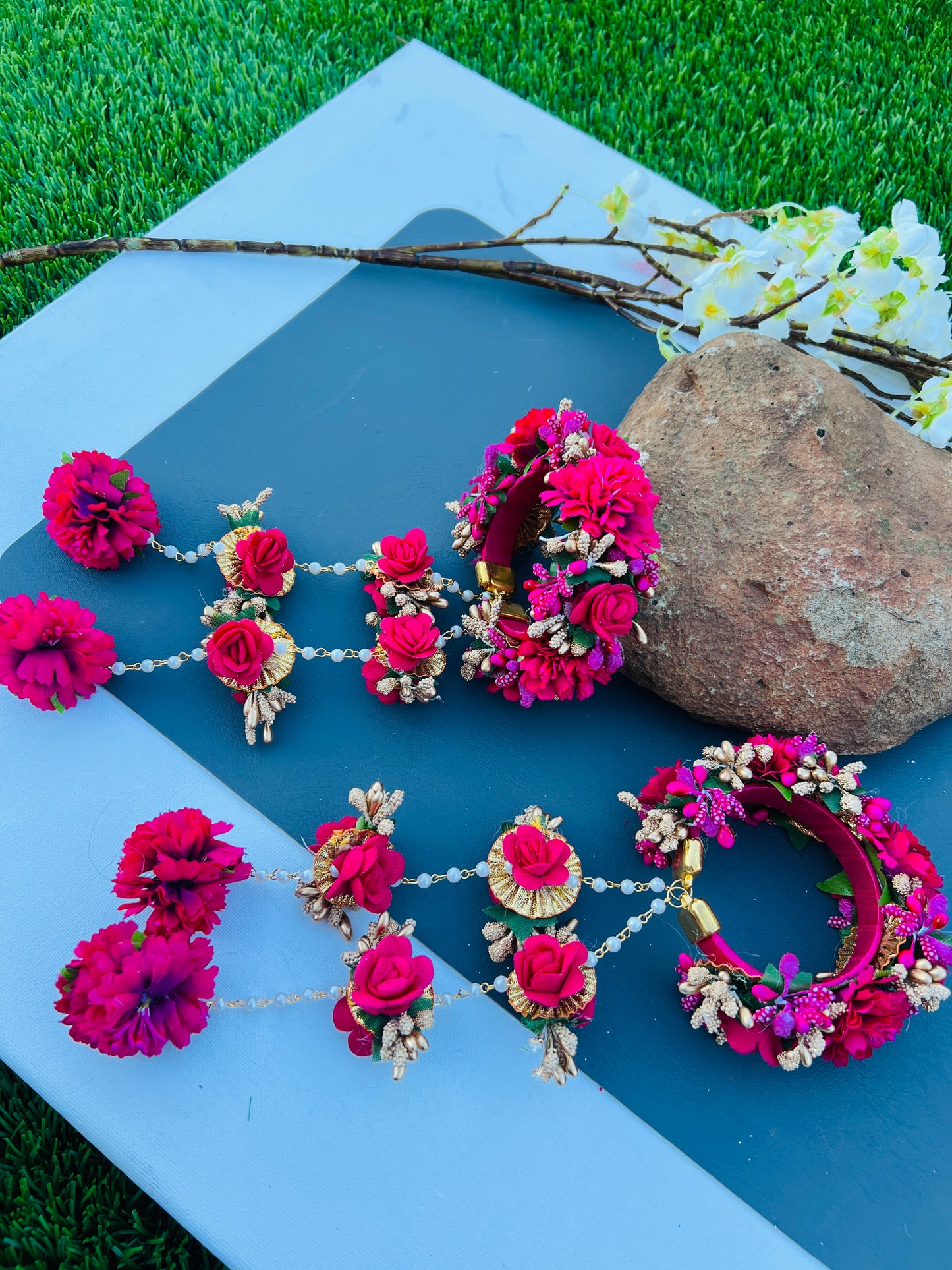 Miyana flowers bangles