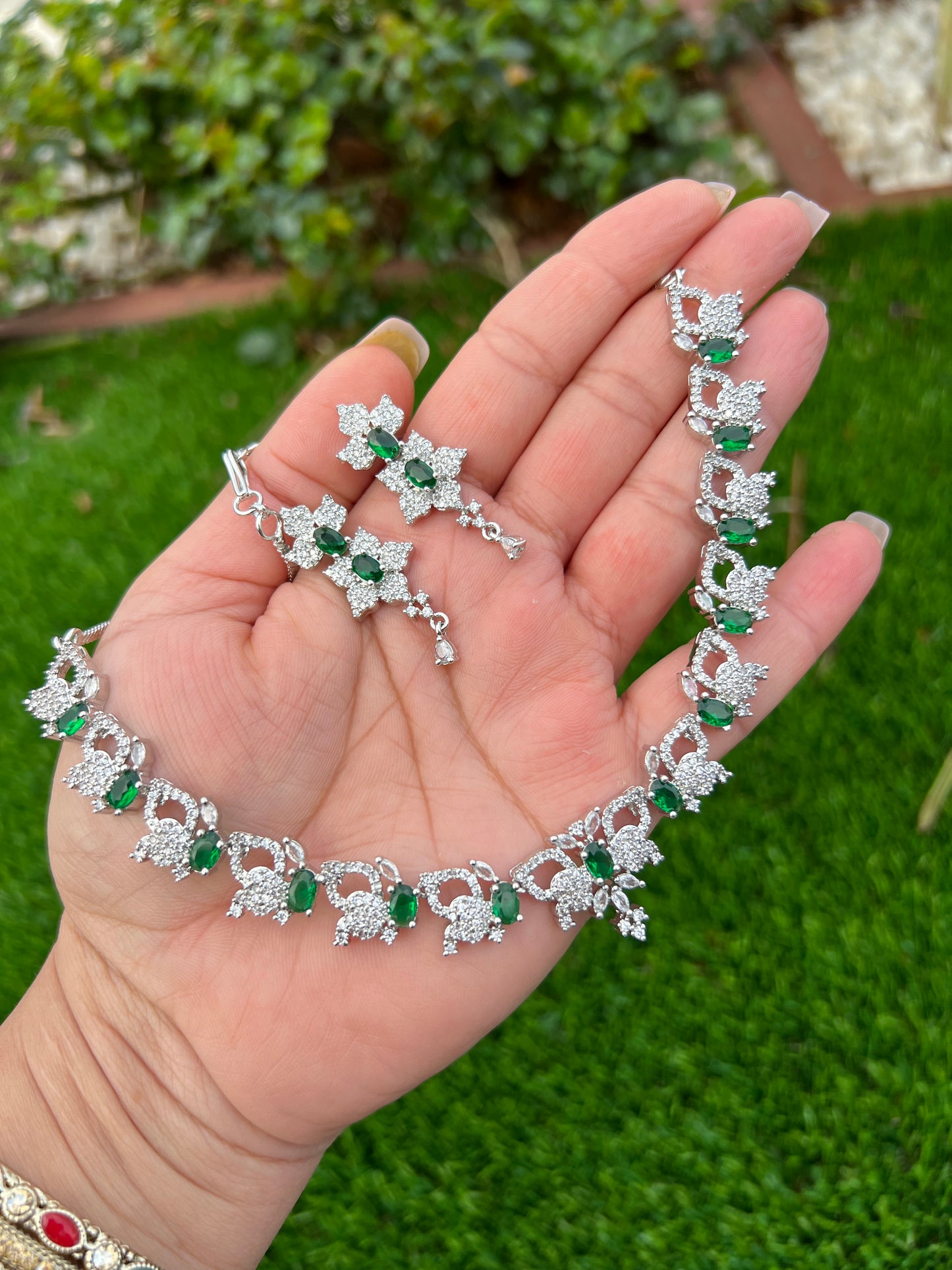 Kiara Ad necklace set