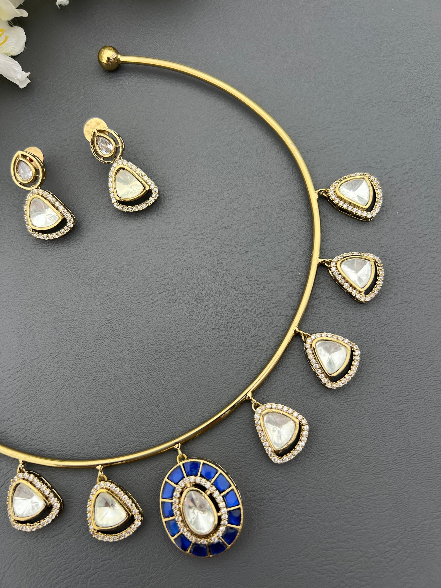 Mahima necklace set