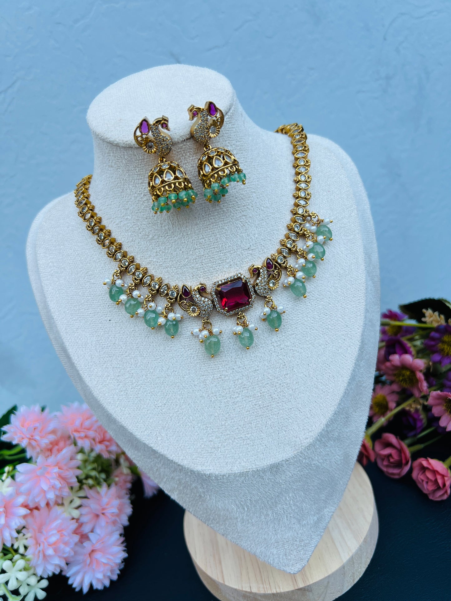 Yasvi necklace set