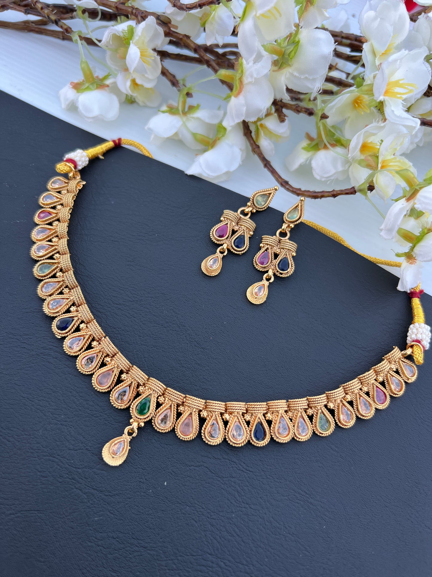Riya necklace set
