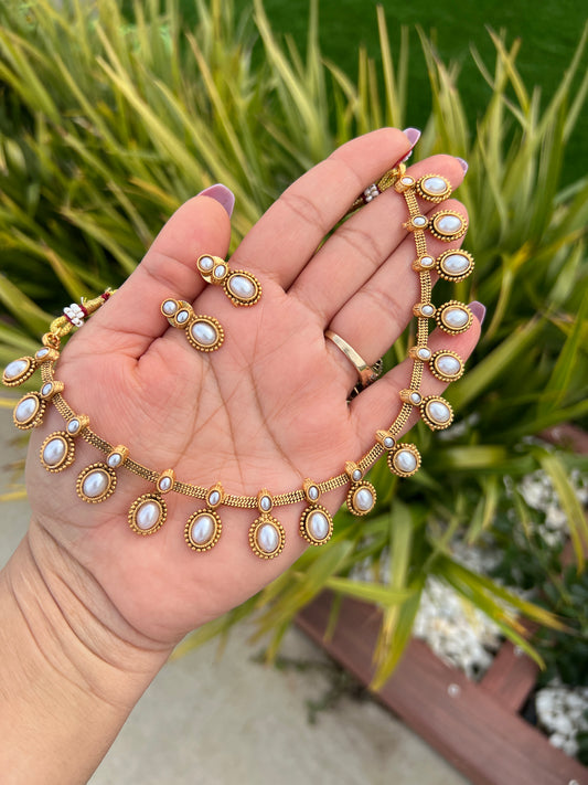 Norika necklace set