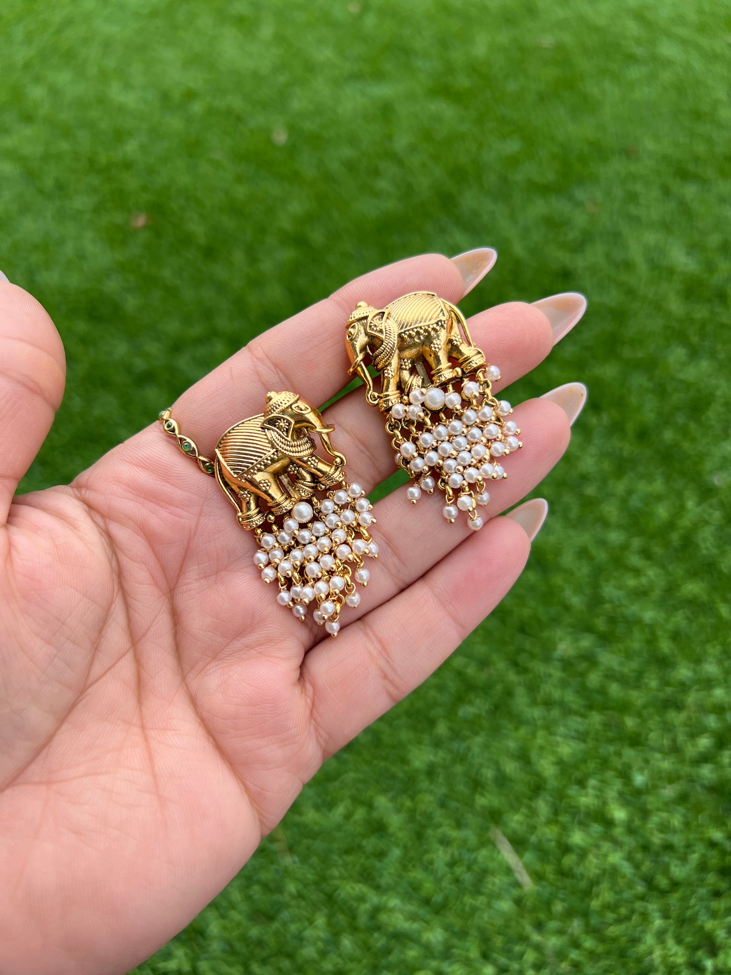 Gaja Heritage Jhumka-Style Studs