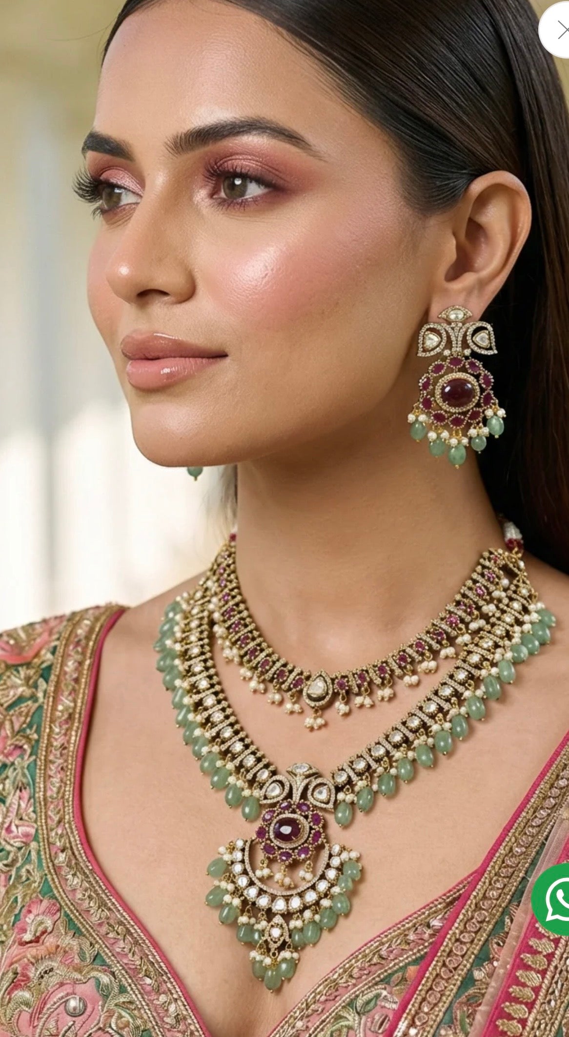 Sravya Pearl Victorian
Necklace Set