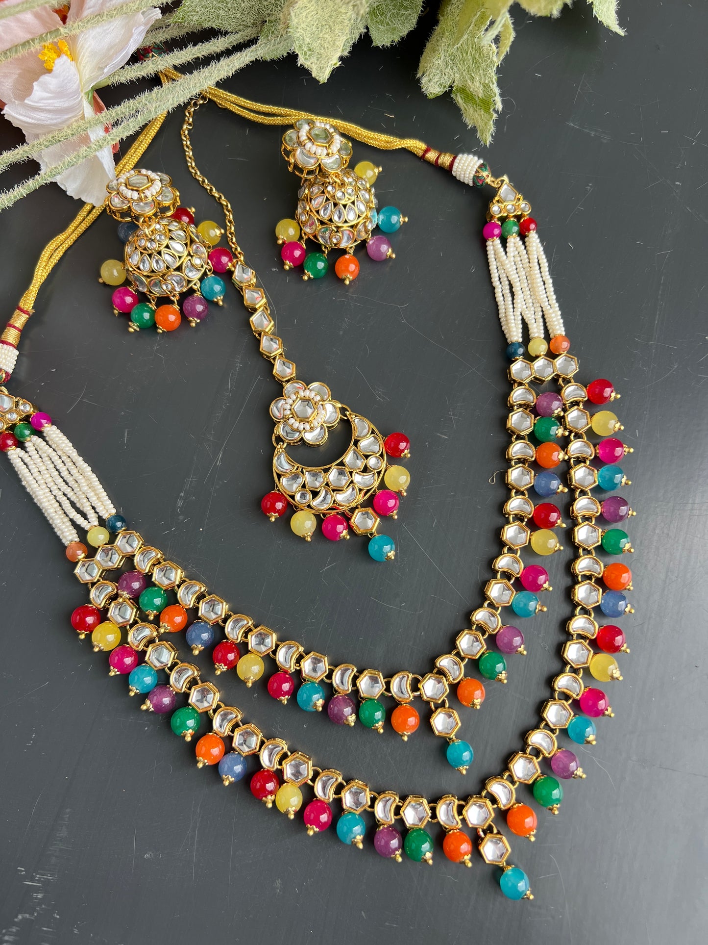 Aanika necklace set
