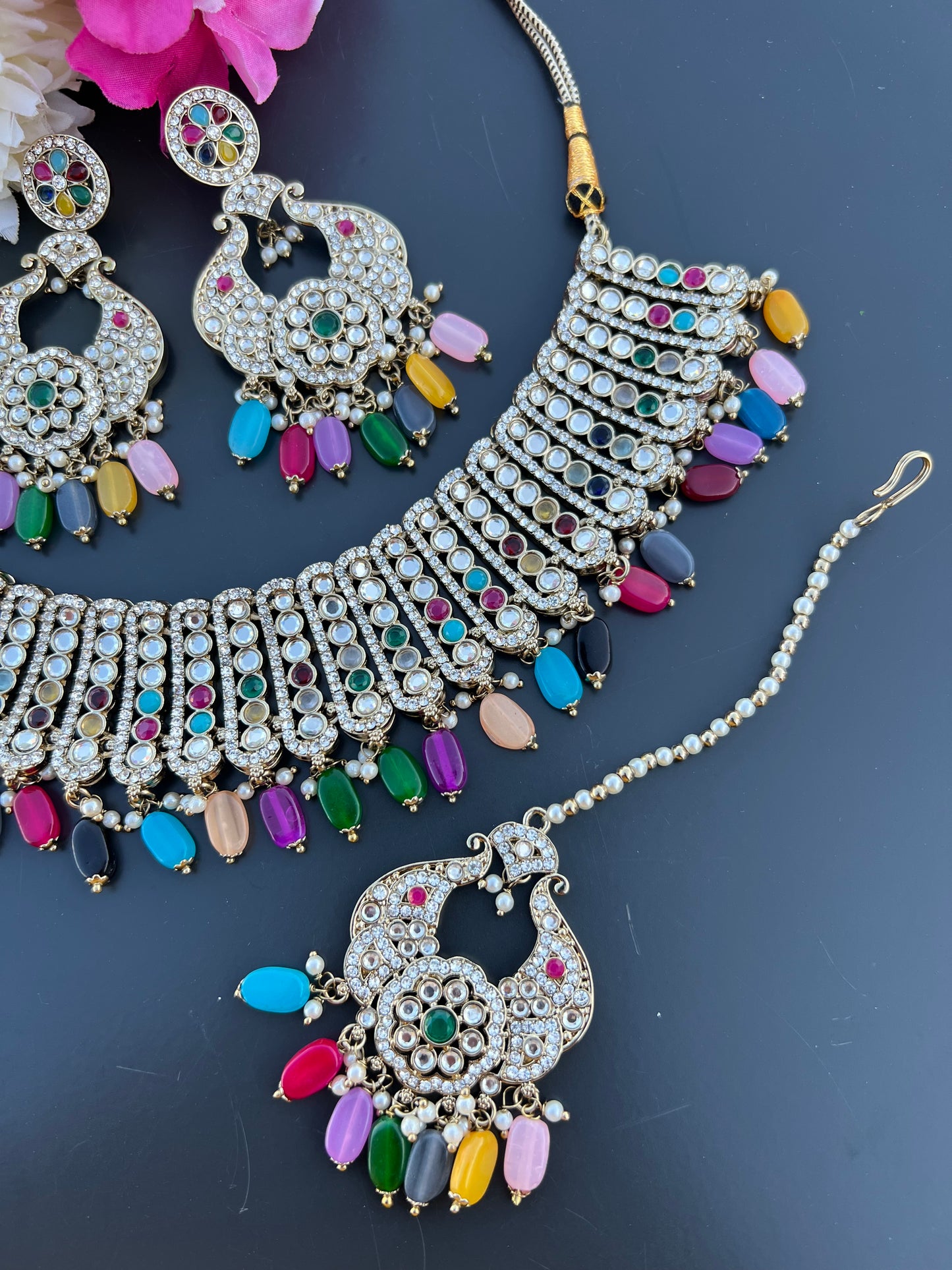 Alyma necklace set