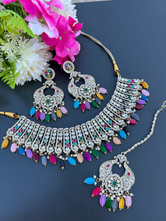 Alyma necklace set