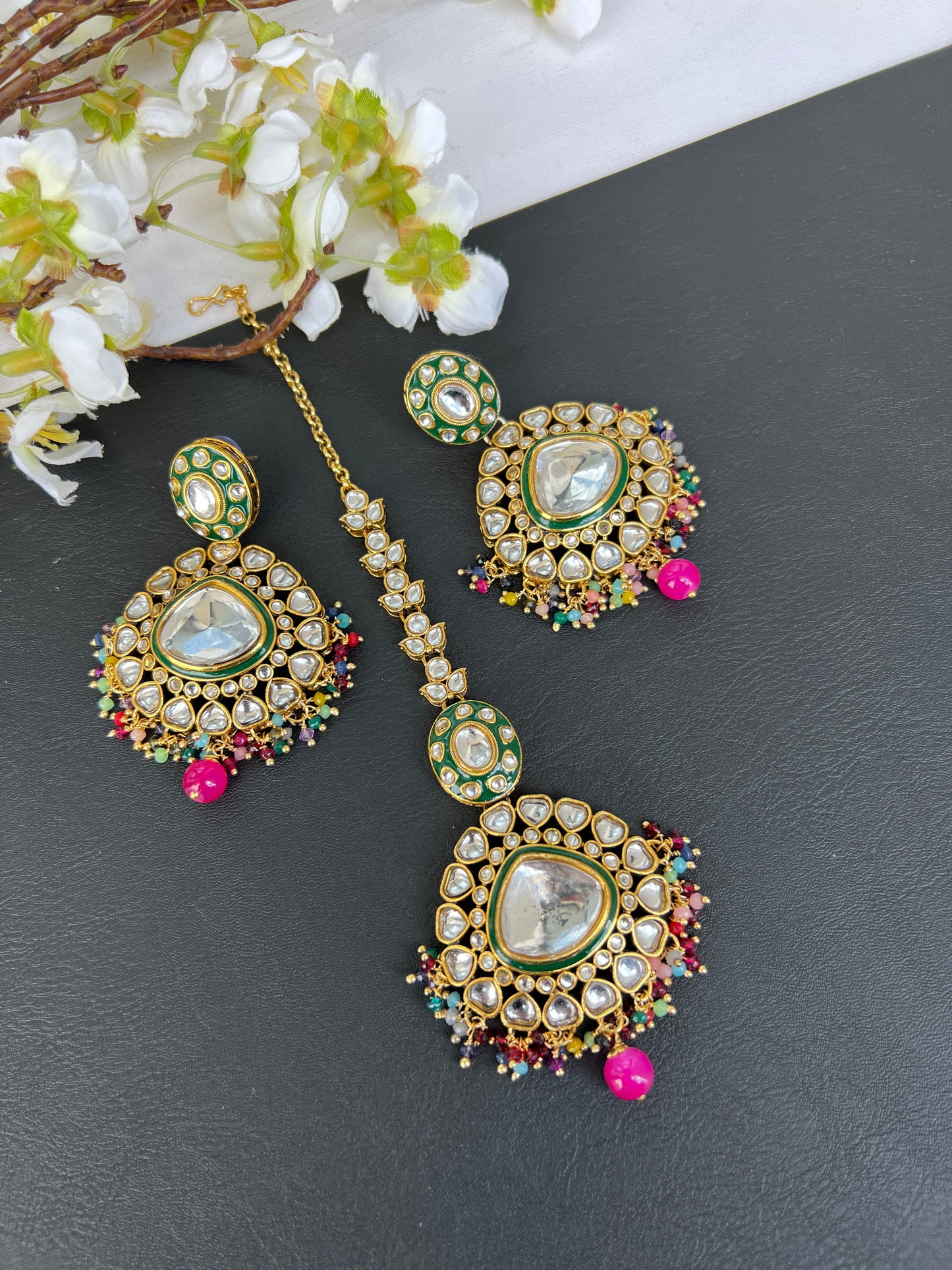 Ruhi earrings & tikka