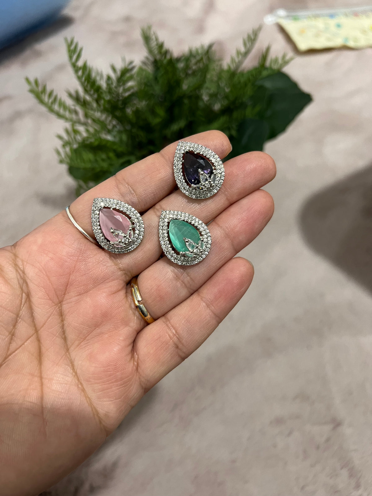 American diamond leaf shape rings