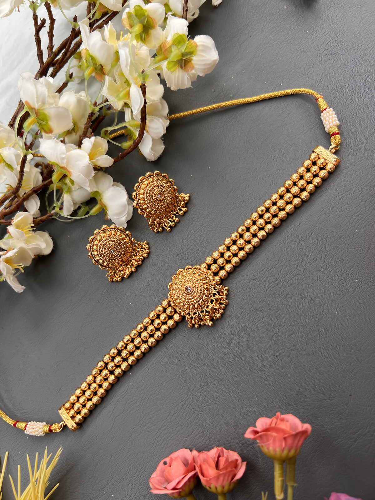 Jivika choker set