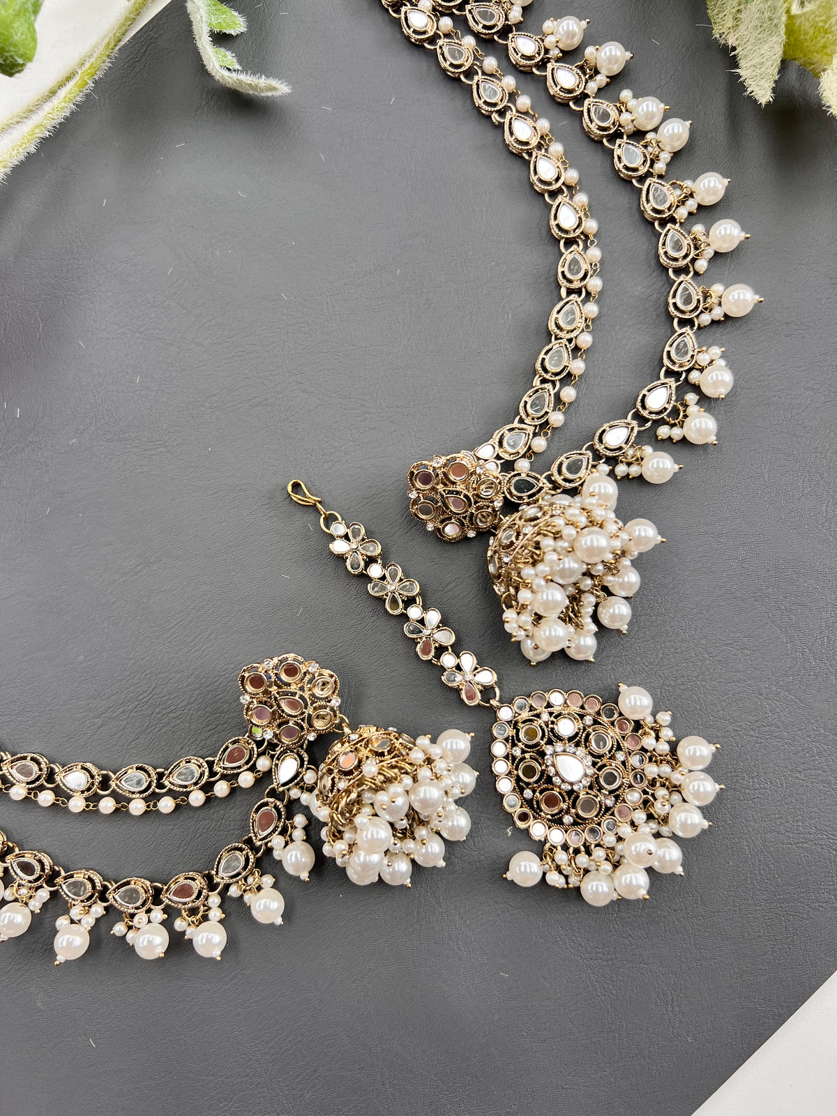 Shairy Earrings with Earchain & Tikka