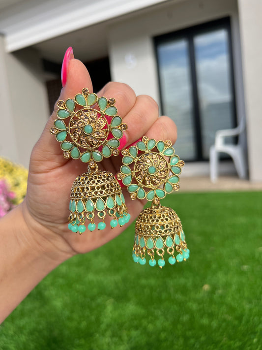 Mint jhumka