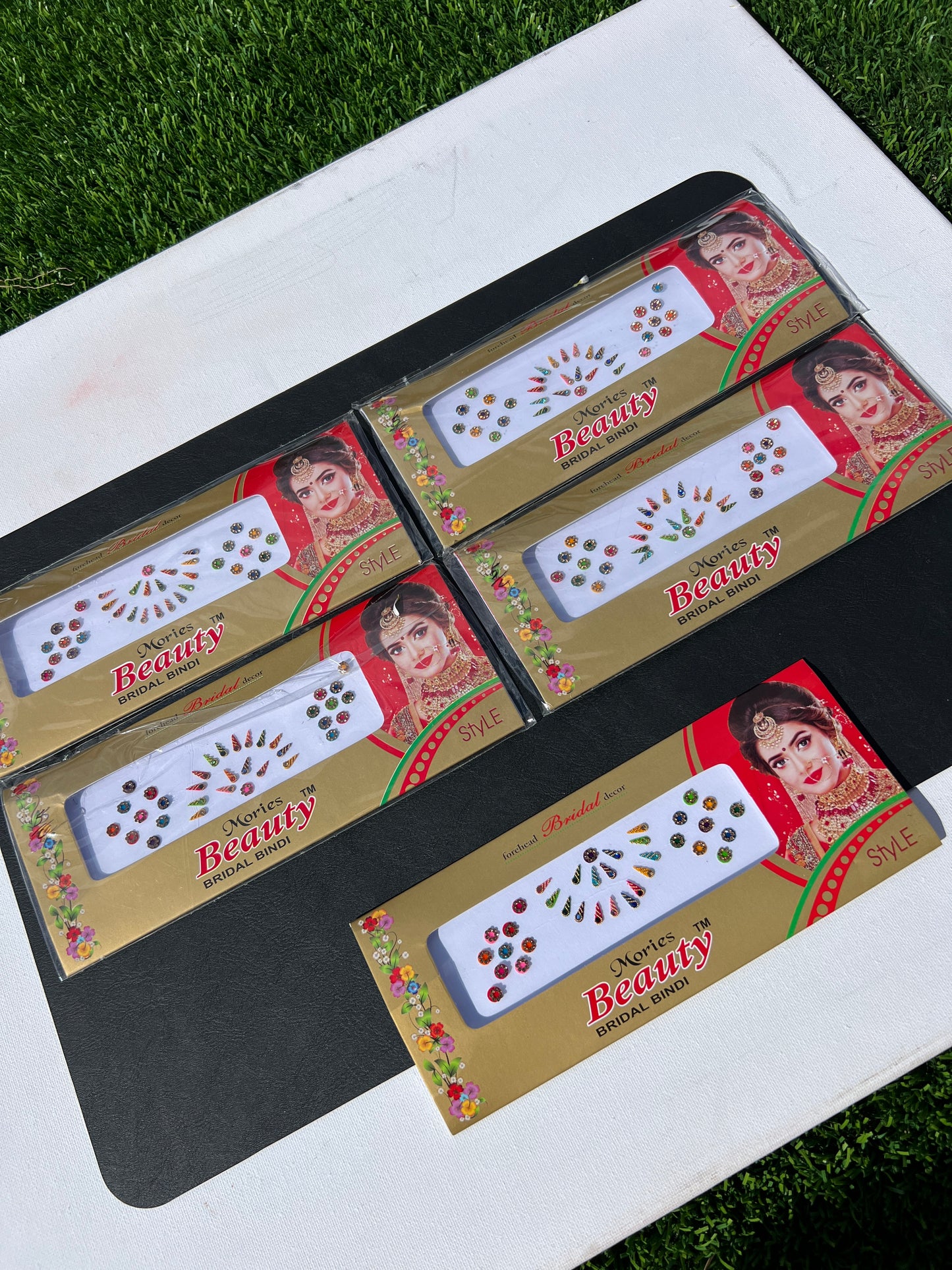 Multi colour shapes bindi card
