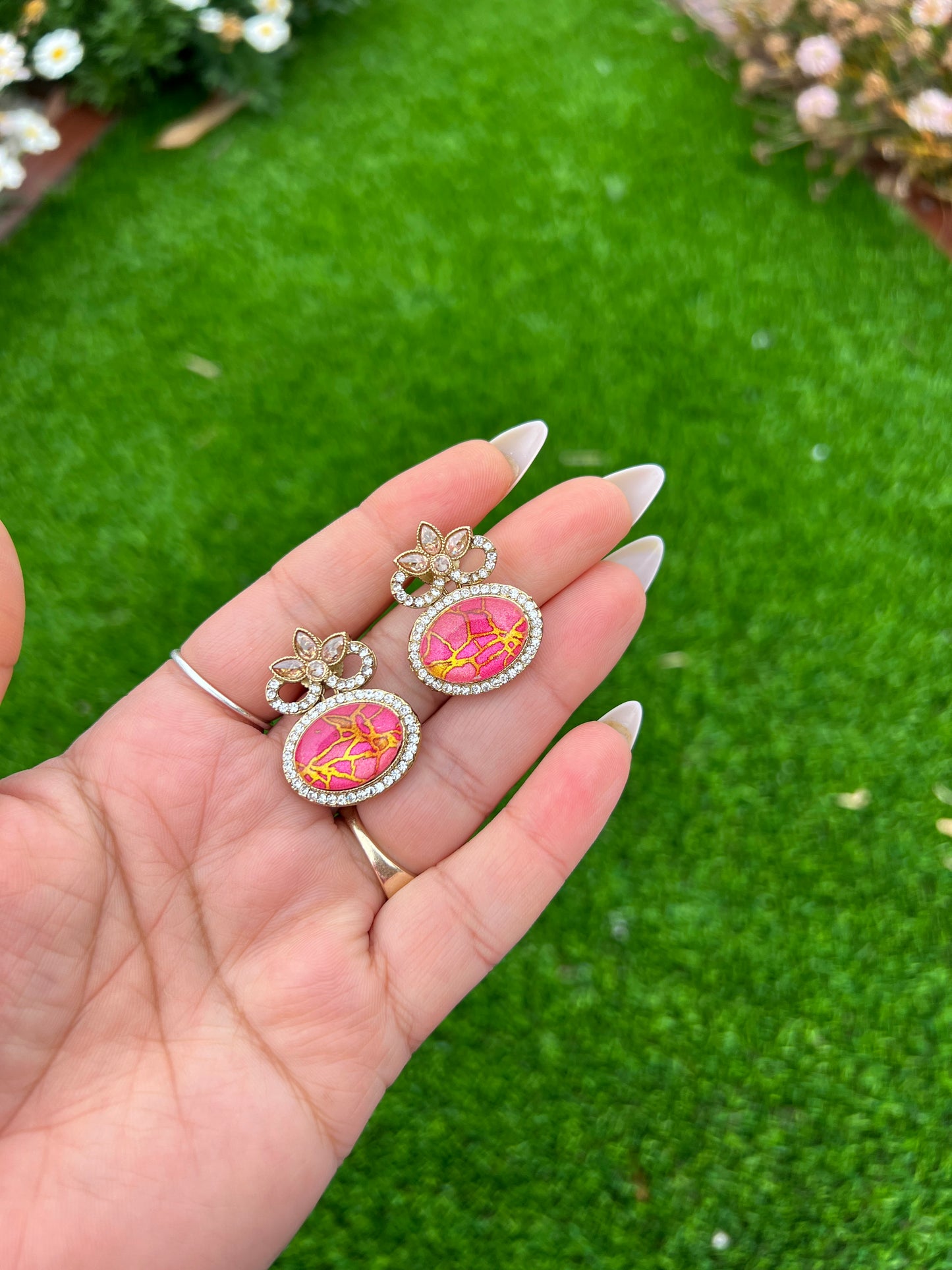 Samiya stud earrings