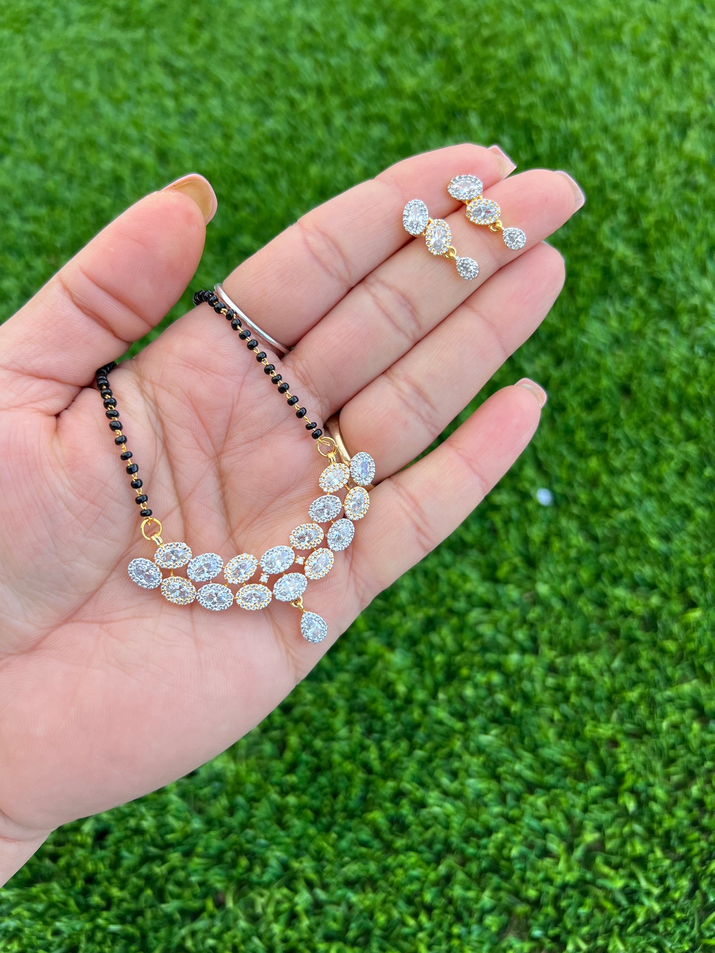 Dual tone Ad mangalsutra