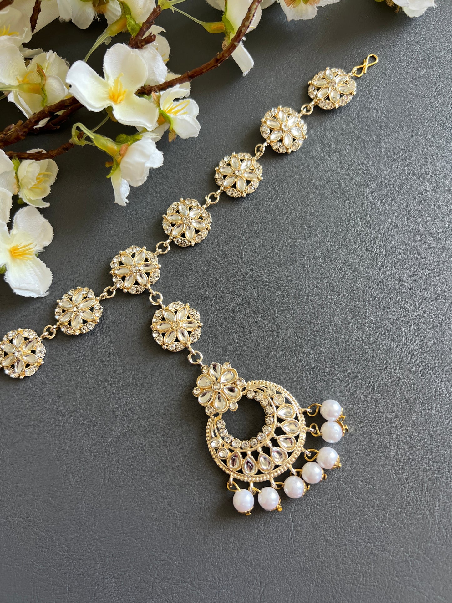 Sharanya pathapatti/ sheeshphool