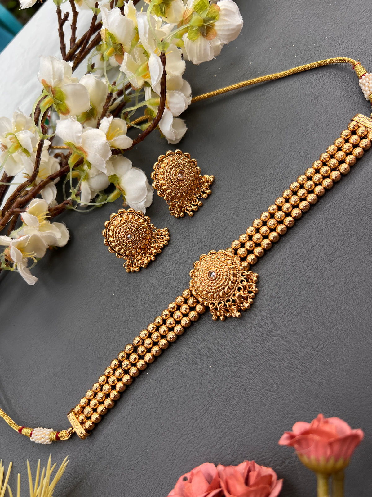Jivika choker set