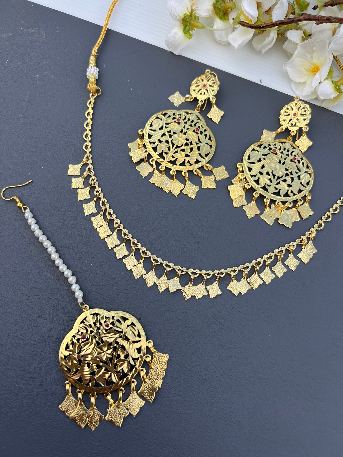 Sanjh necklace set
