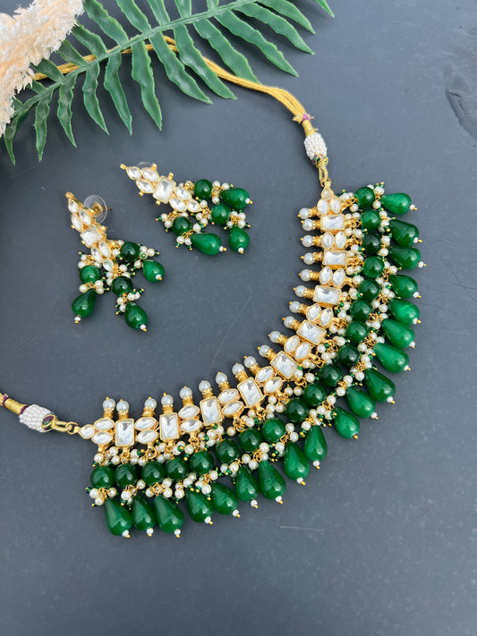 Trasha necklace set