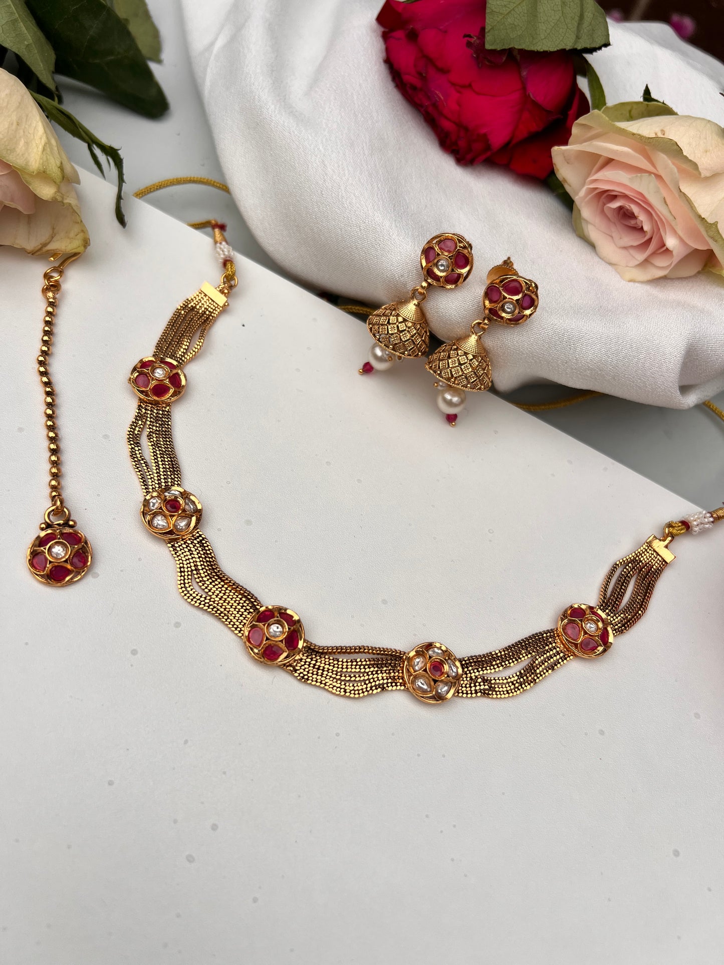 Vishali necklace set