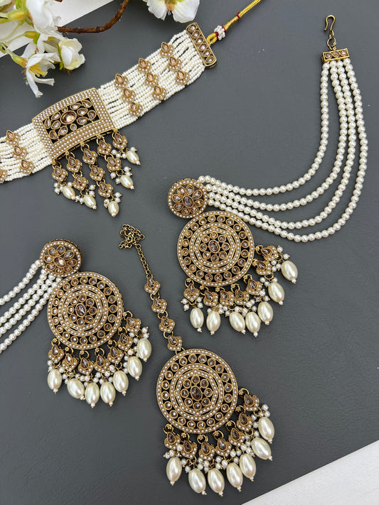 Mehreen necklace set
