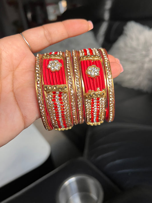 Laakh bangles set