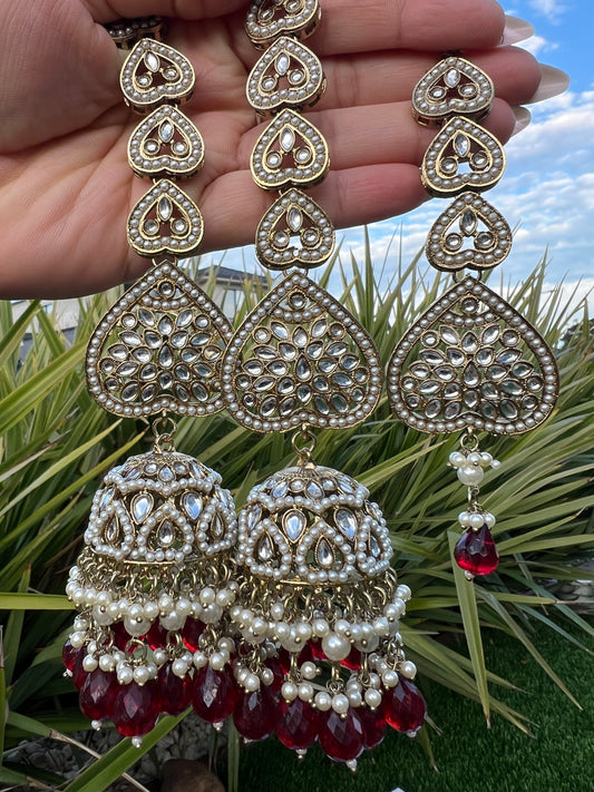 Adaa oversize jhumka & tikka set