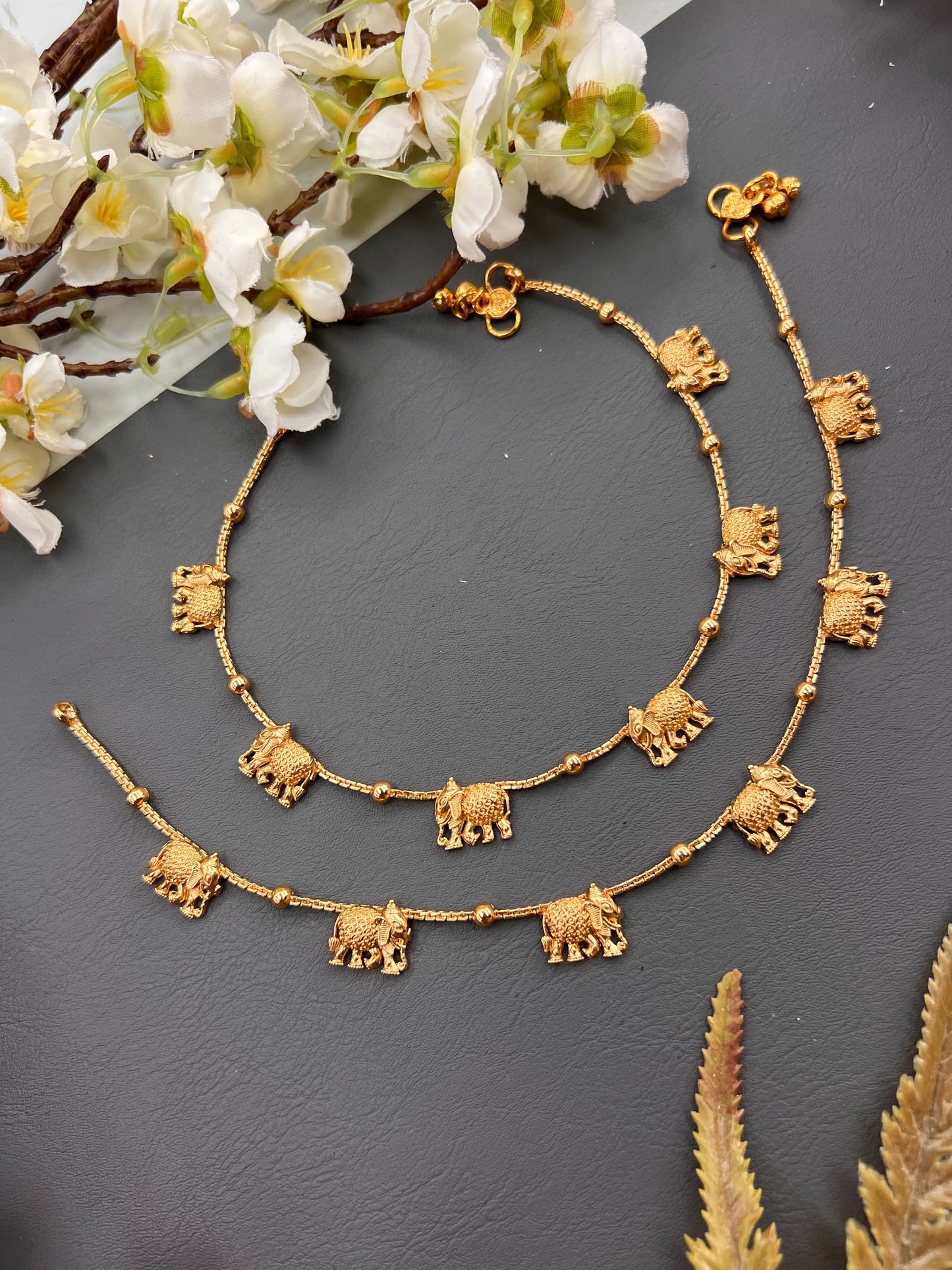 The Gajraj Heritage gold plated Payal