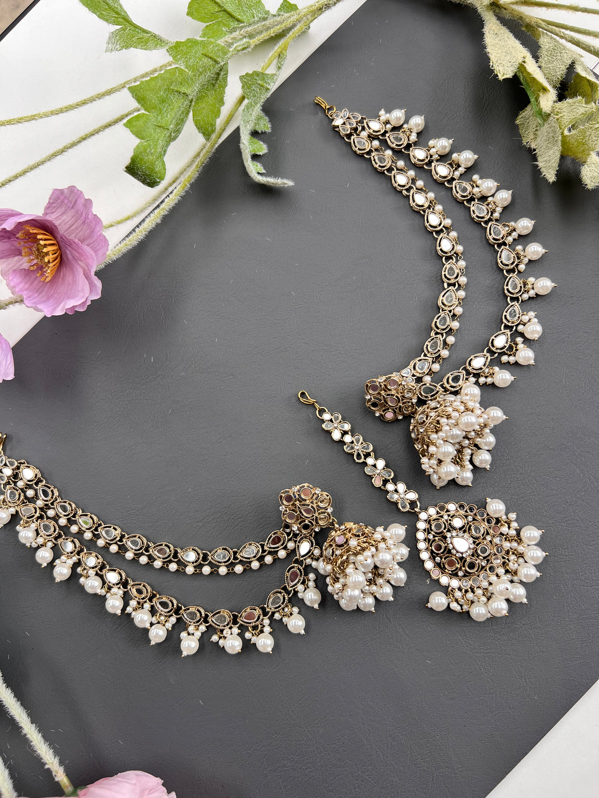 Shairy Earrings with Earchain & Tikka