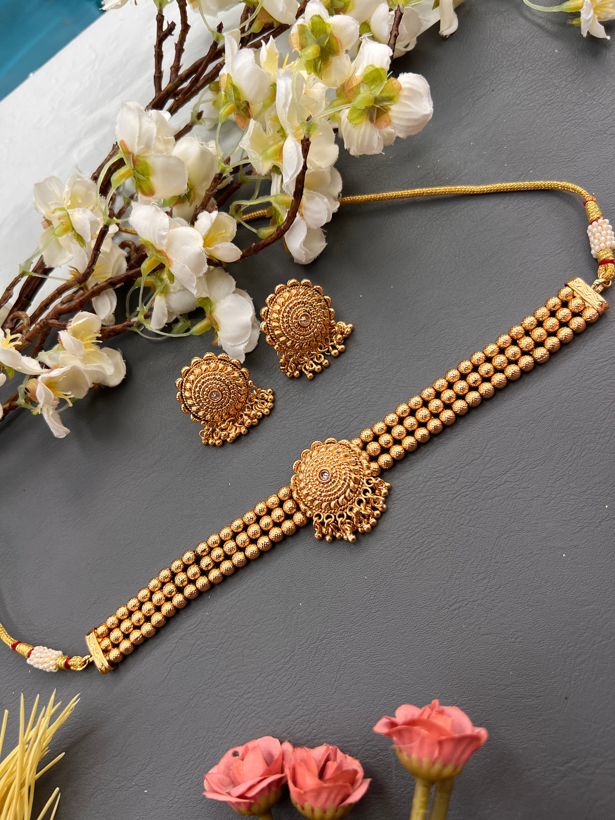 Jivika choker set