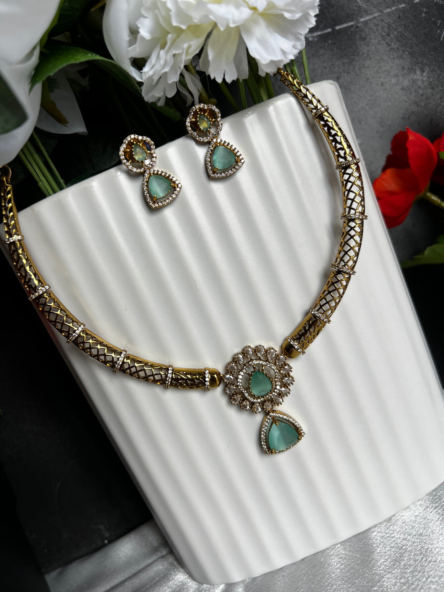 Victoria Hasli necklace