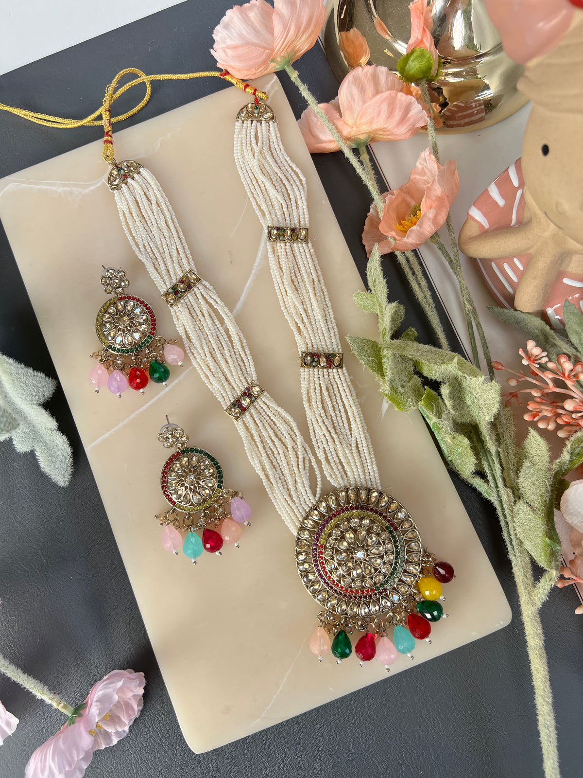 Aandita long necklace set