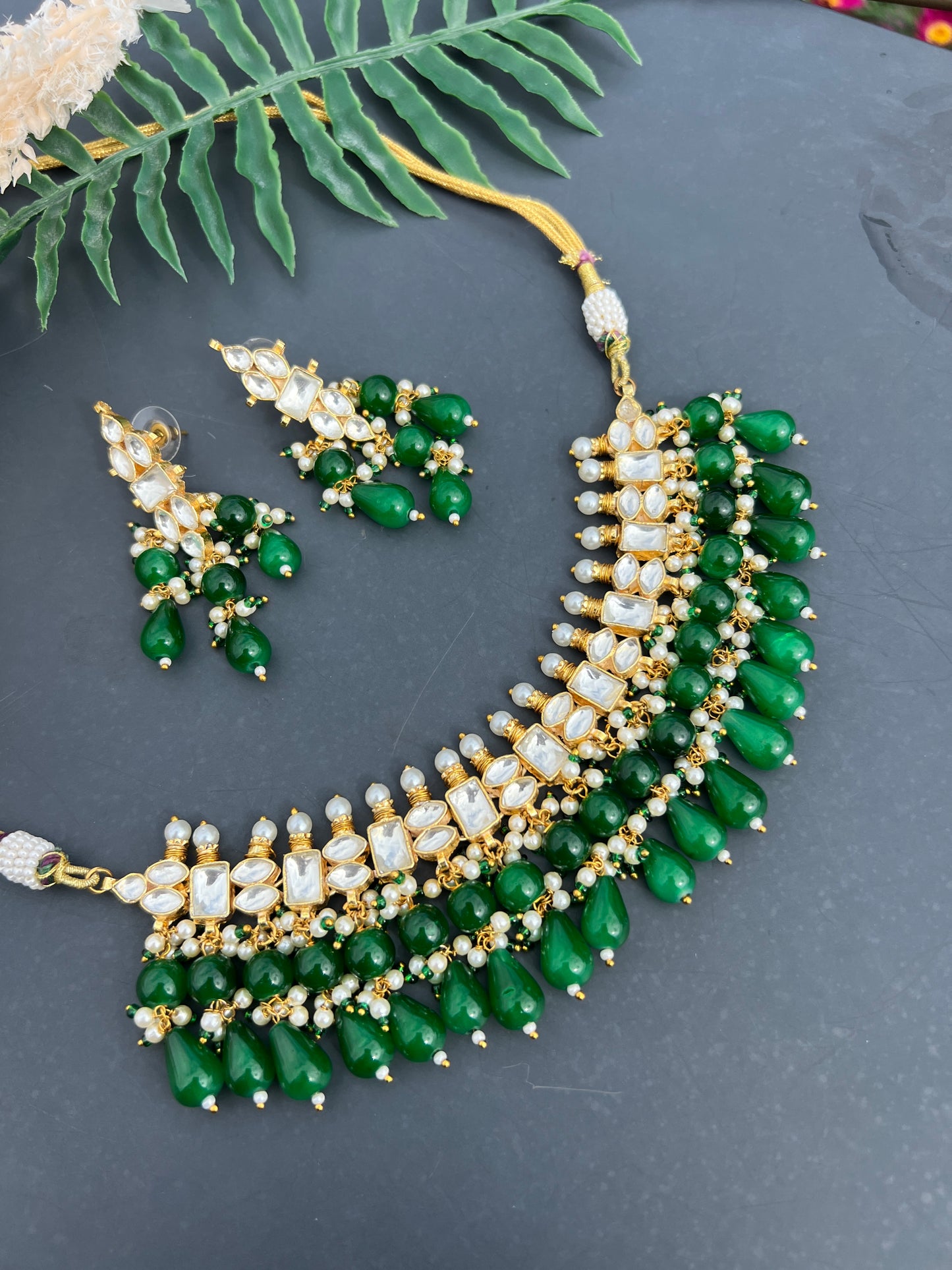 Trasha necklace set