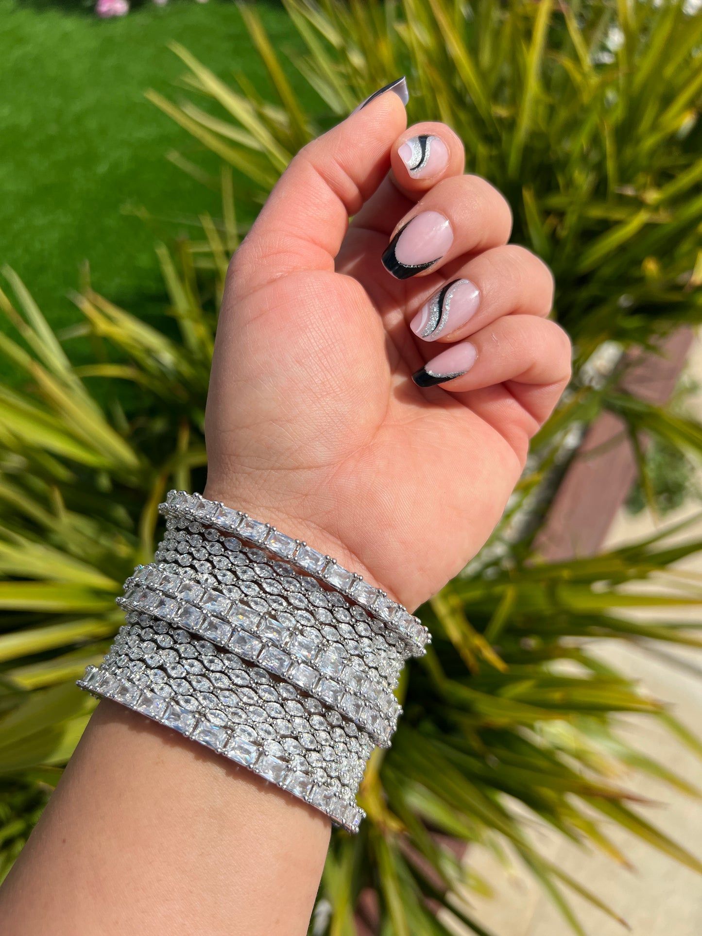 Antra bangle set