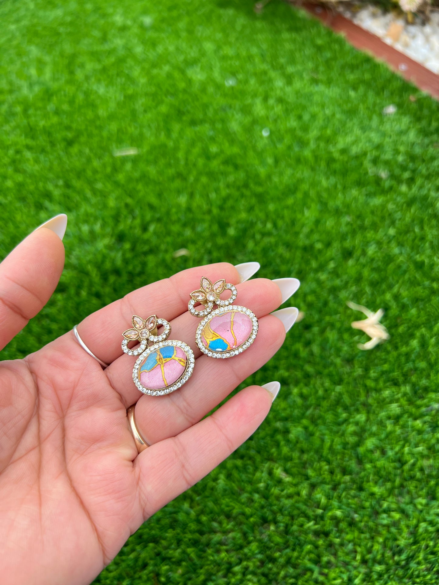 Samiya stud earrings