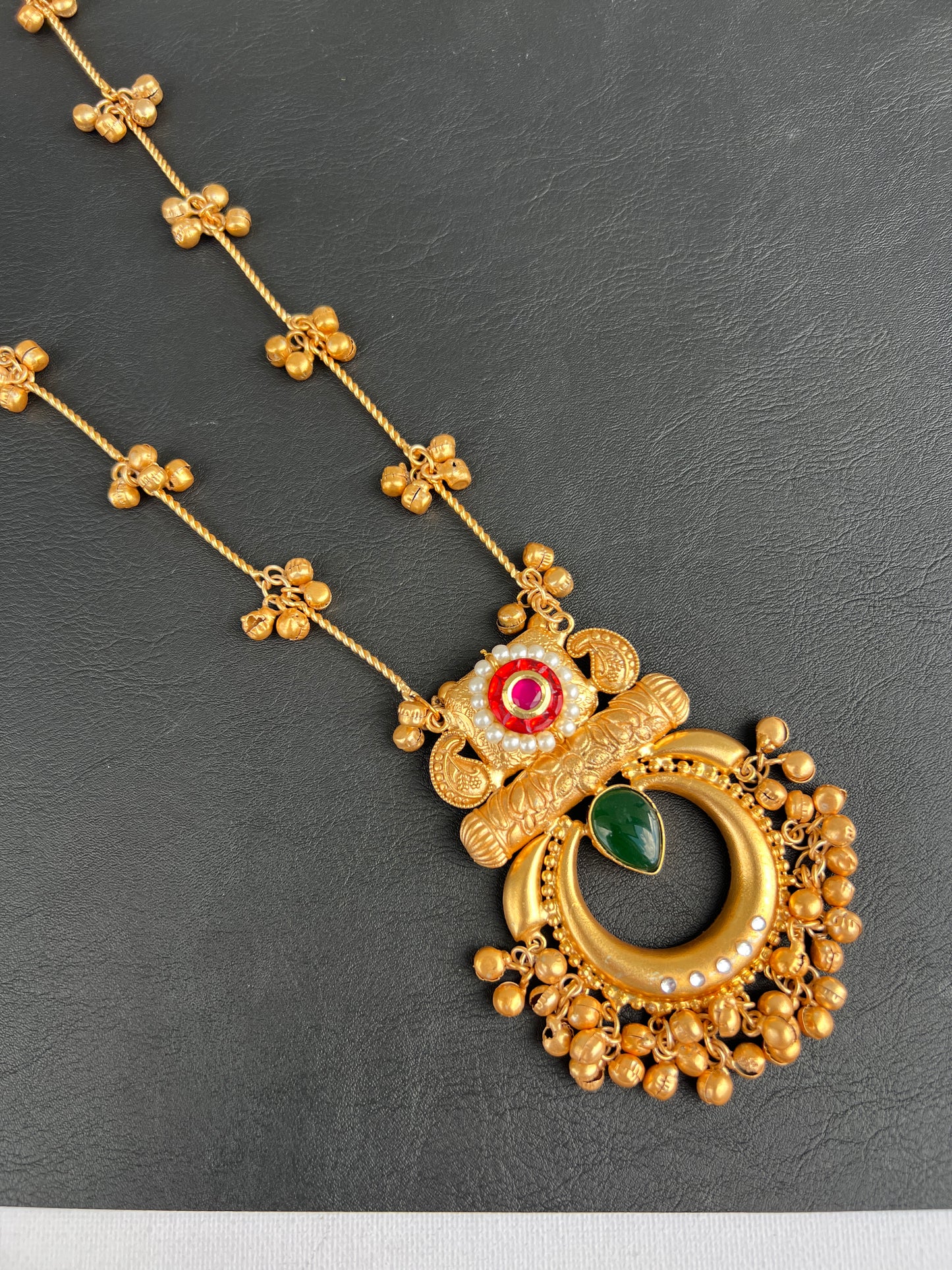 Sheena long necklace
