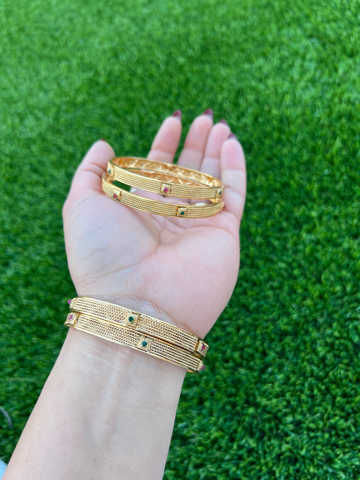 Kanvi bangles