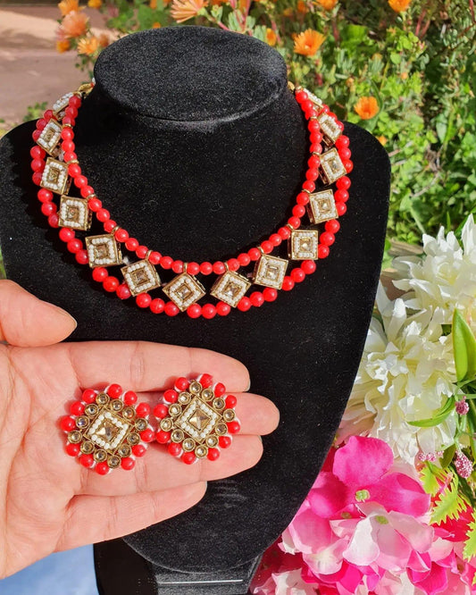 Red nacklace set