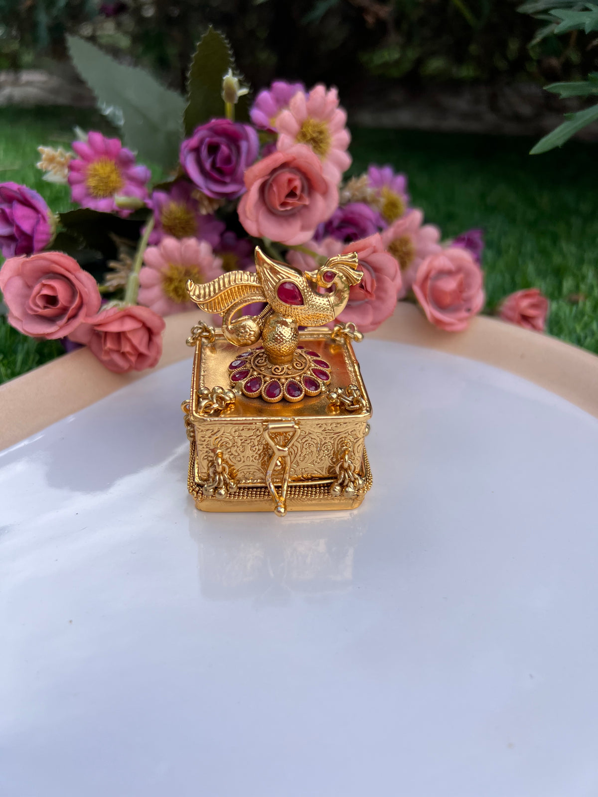 Royal Peacock Gold-Plated Palki Sindoor Dani