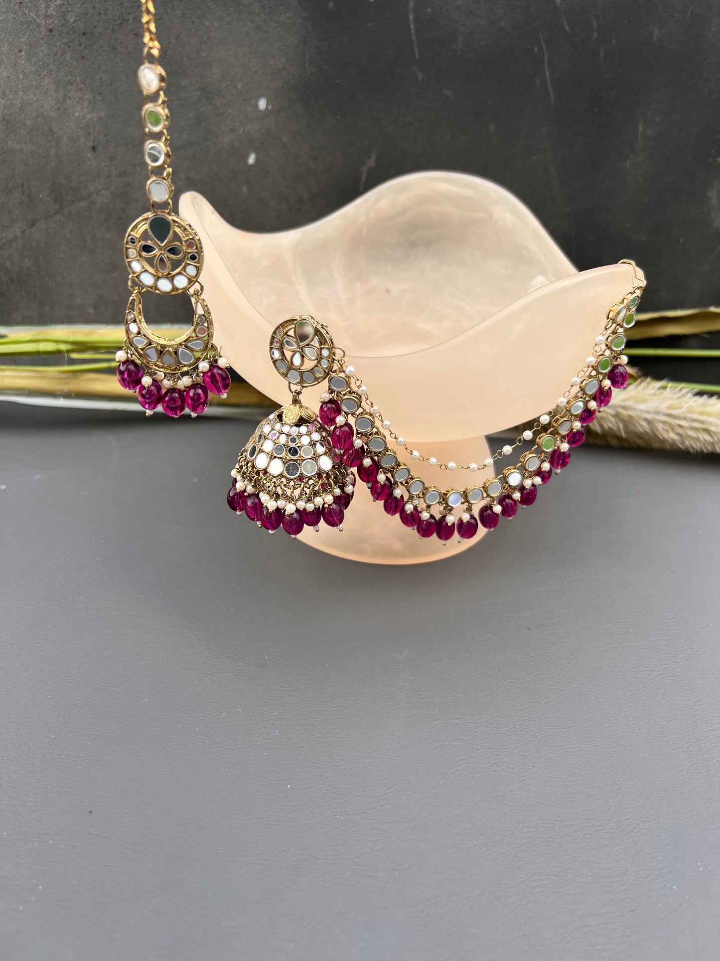 Lailah jhumka tikka set